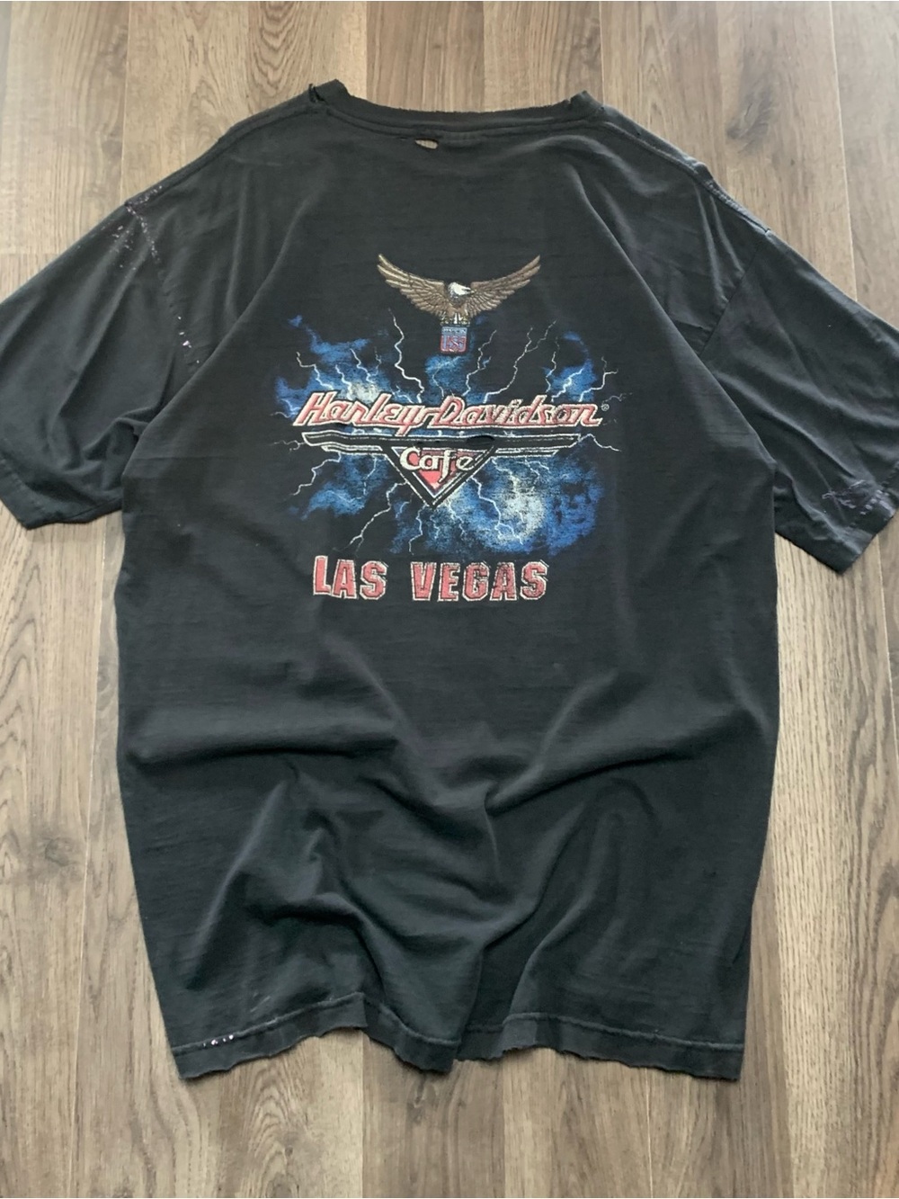 Vintage 1990s Harley Davidson Cafe Las Vegas Thrashed Shirt